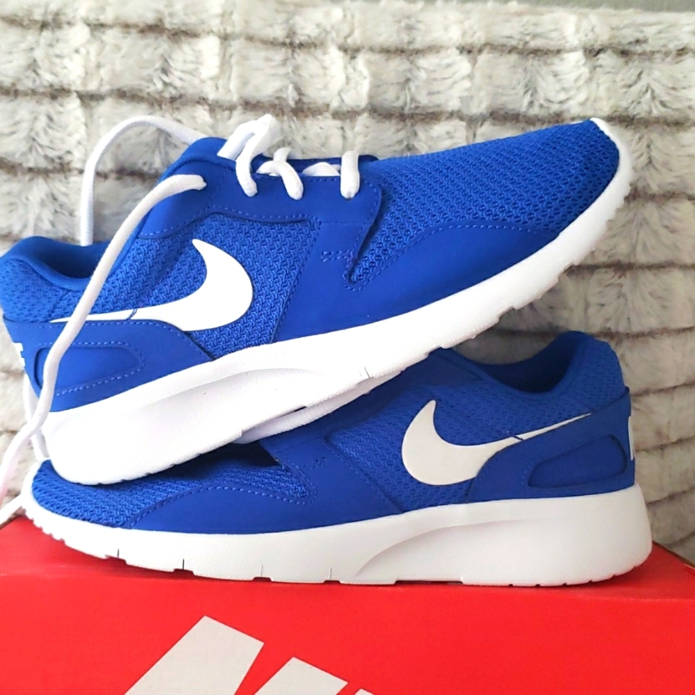 Nike Youth sneakers - Picture 8 of 12